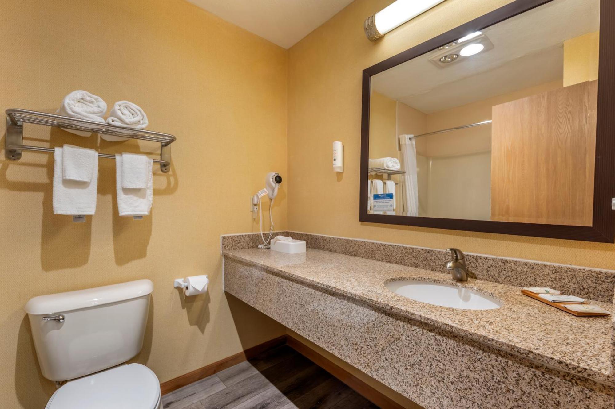 Quality North Inn